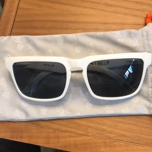Spy sunglasses Helm matte white